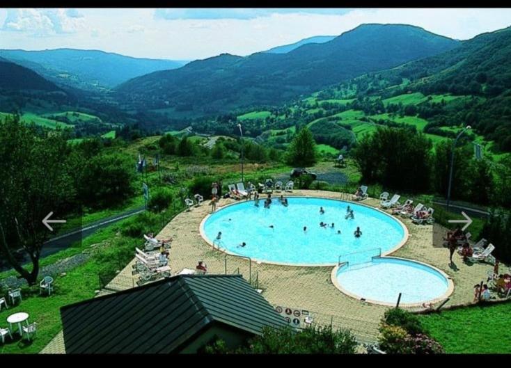 Village Montanha Lioran Saint-Jacques-des-Blats Extérieur photo